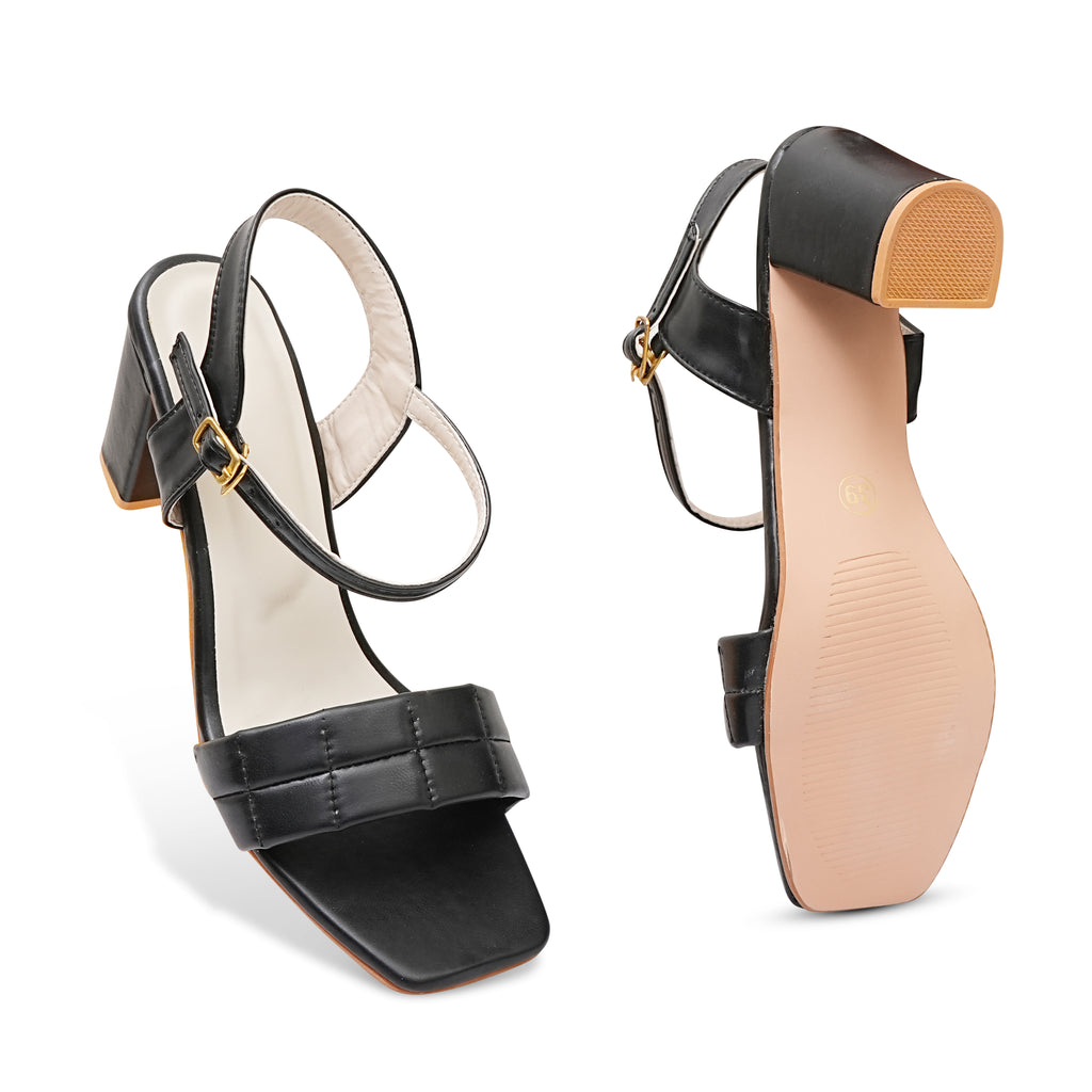 MosFlare Women's Black Quilted Square Toe